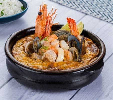  Cazuela de Mariscos: Lezzetli Deniz Ürünlerinin İri Bir Kapta Buluşması mı?